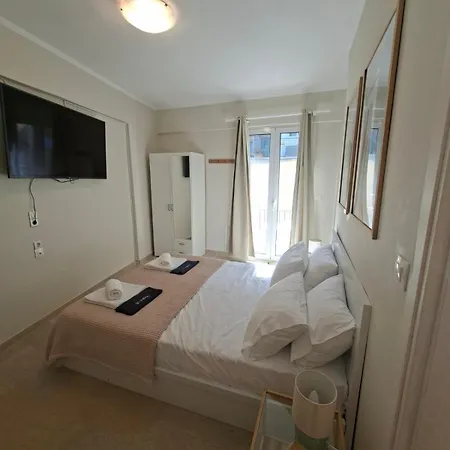 Elia 1 * Nydri (Lefkada)